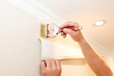 Pose de papier peint à Wanquetin — revêtements muraux et toiles de verre